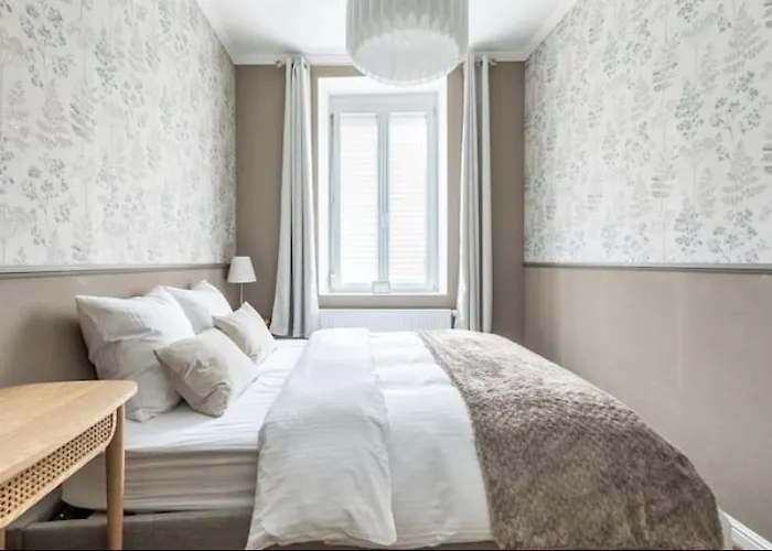 Apartamento Deluxe Centre Avec Parking Privé *