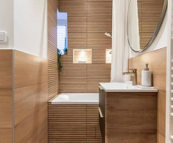 Deluxe Centre Avec Parking Privé Apartamento